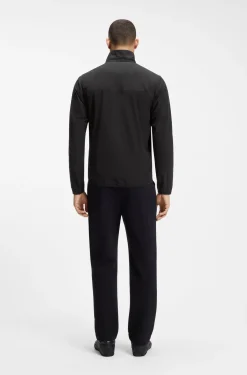 Water-repellent jacket in four-way stretch fabric