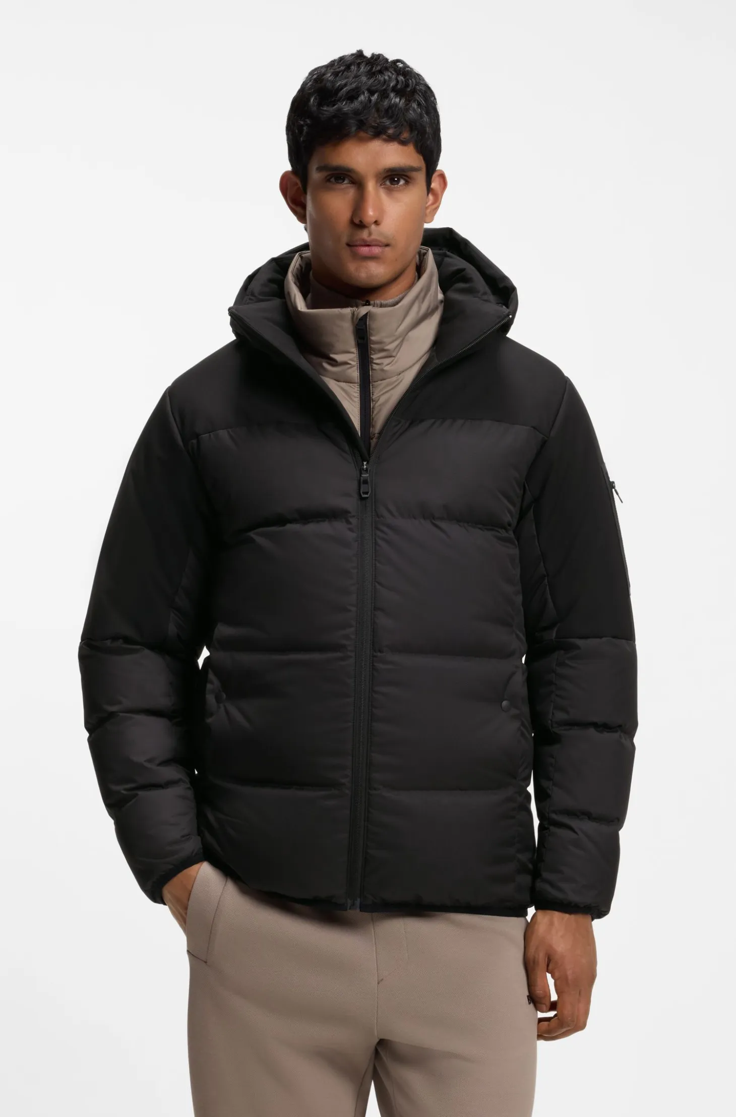 Water-repellent jacket with down filling and detachable hood