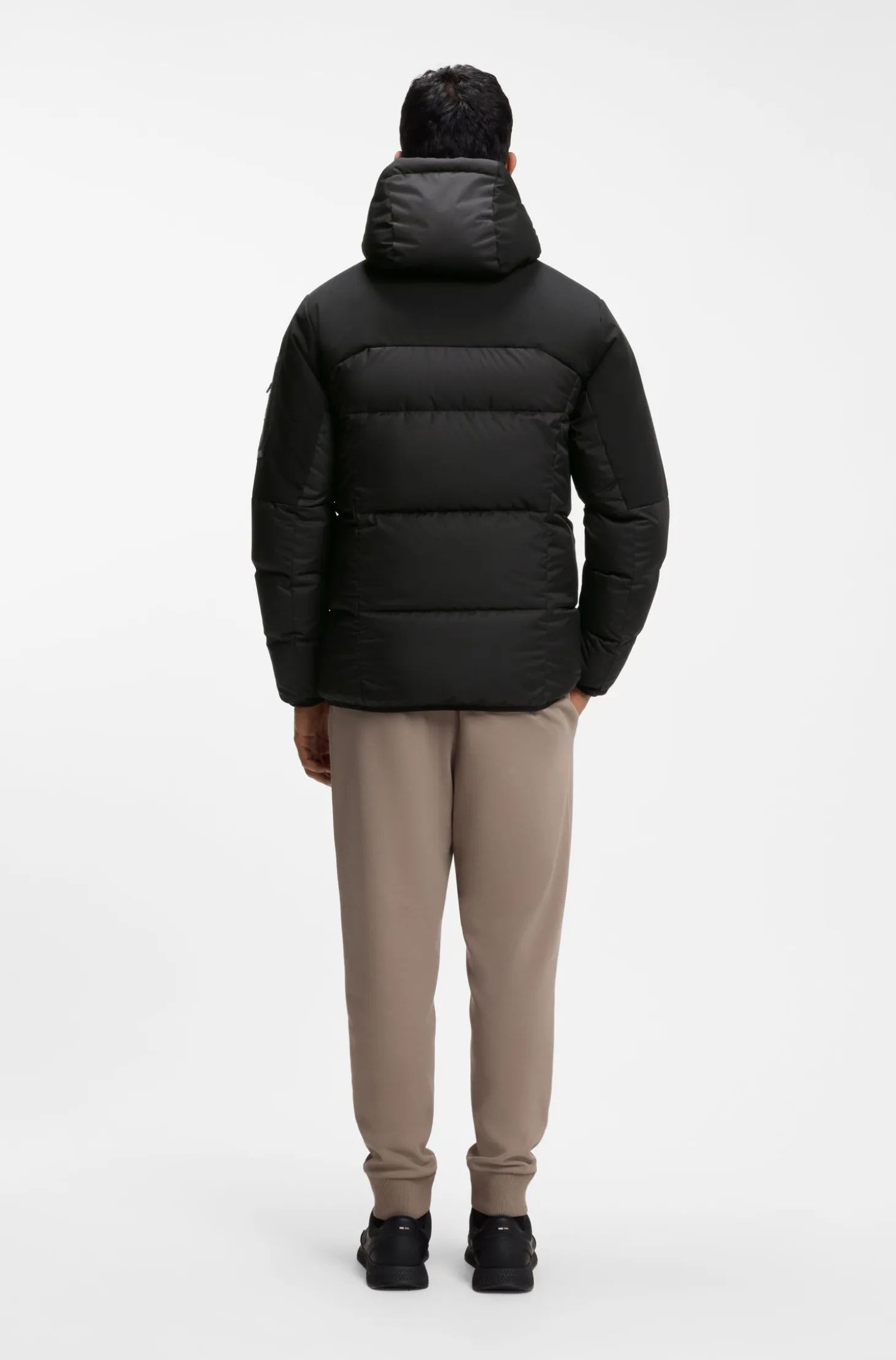 Water-repellent jacket with down filling and detachable hood