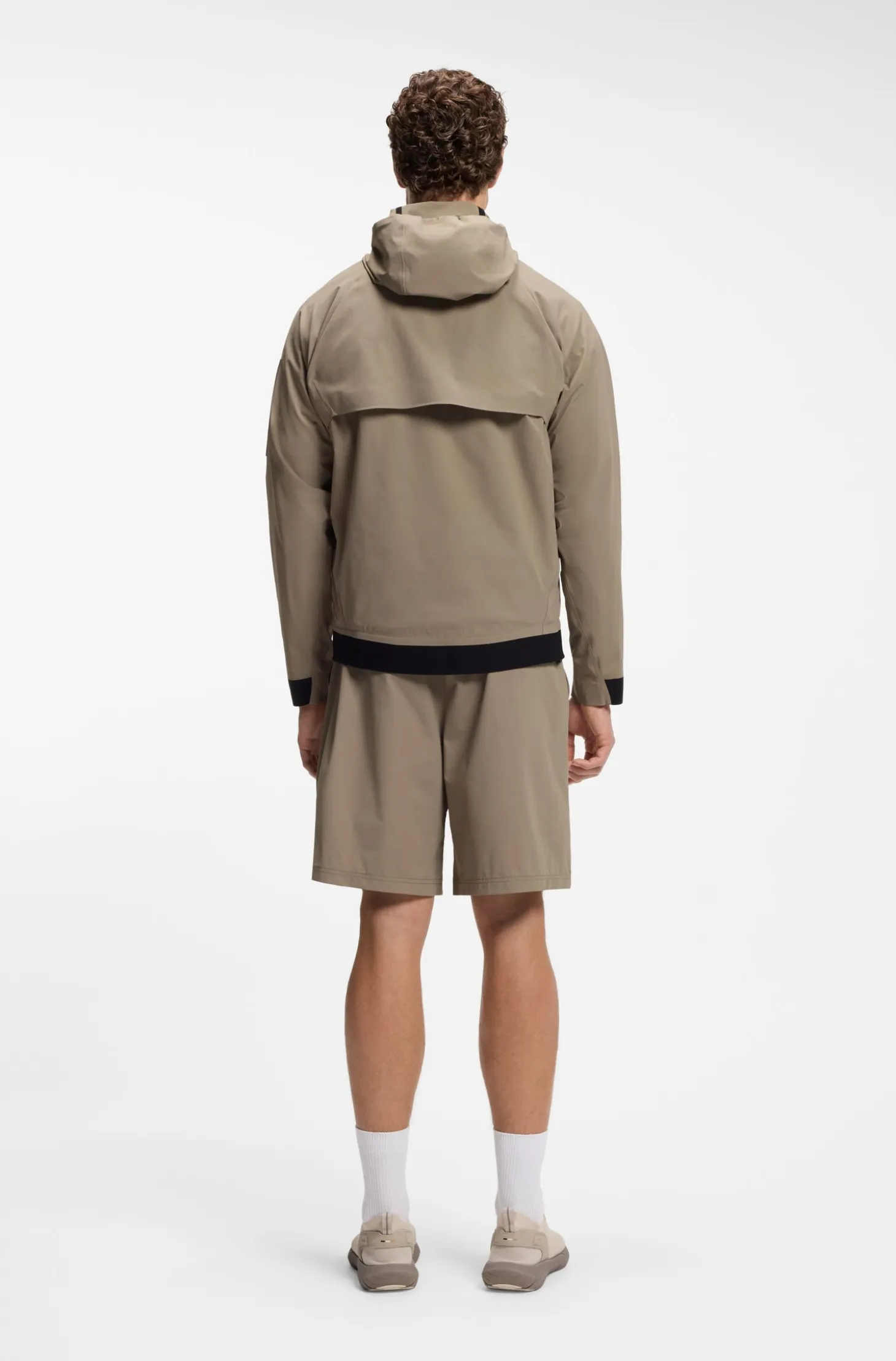 Water-repellent jacket with micro-waffle structure