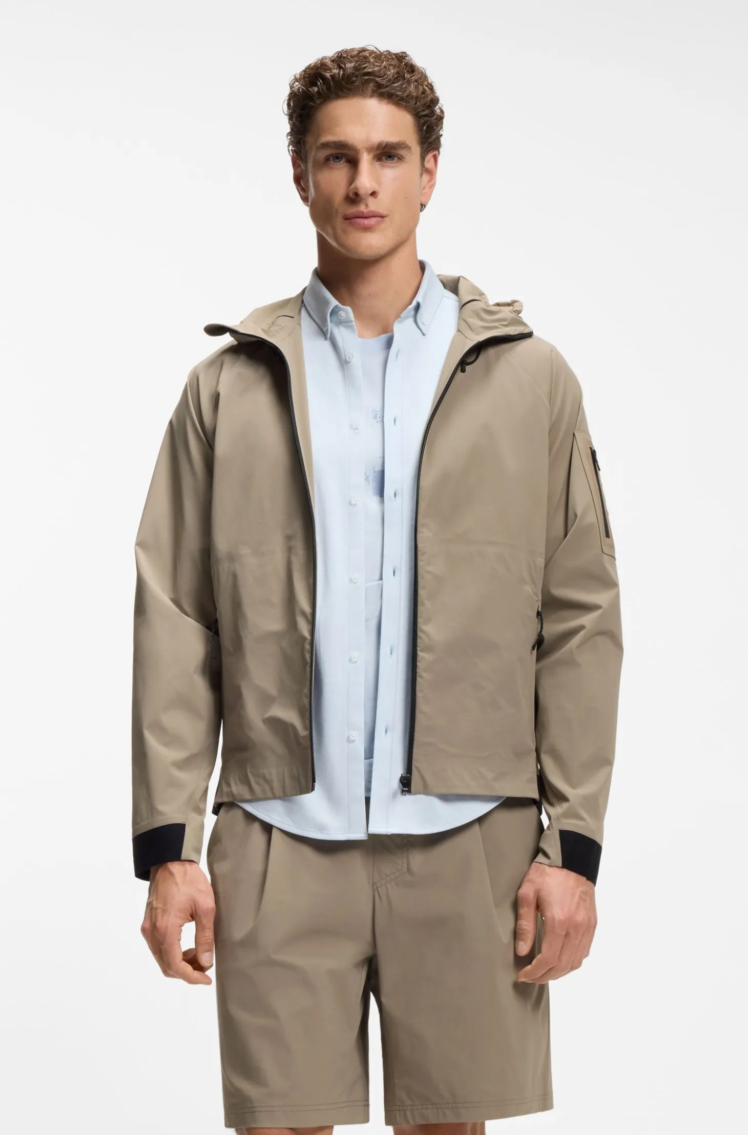 Water-repellent jacket with micro-waffle structure