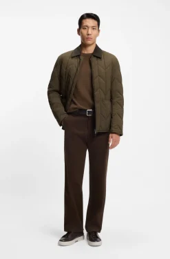 Water-repellent jacket with nubuck trims