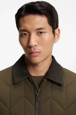 Water-repellent jacket with nubuck trims