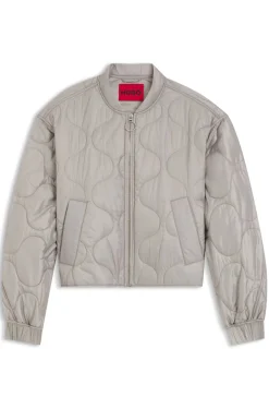 Water-repellent jacket with onion quilting