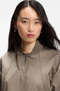Water-repellent jacket with satin finish