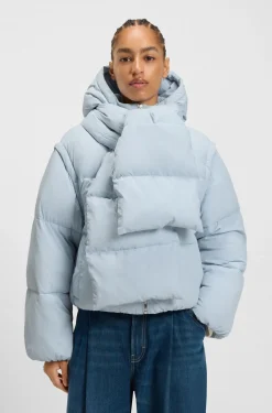 Water-repellent padded jacket with detachable sleeves and scarf