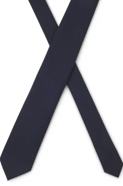 Wool-blend tie with stretch