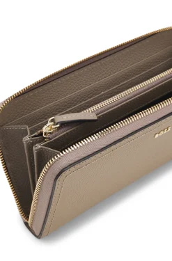 Ziparound wallet in grained leather with metallic logo lettering