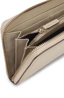 Ziparound wallet in grained leather with metallic logo lettering